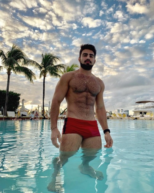 le-masculin: @jeffferreira22 - 2019-01-02 20'40'31 Find us on Twitter : @le_masculin