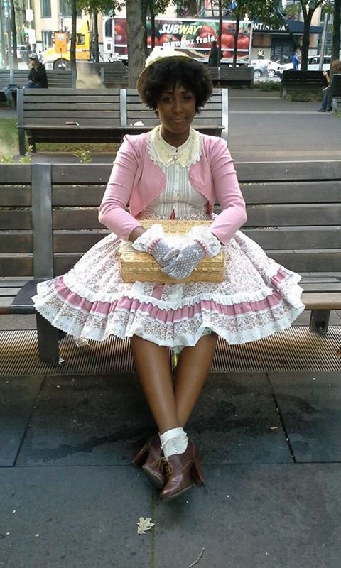 milliecherie:Otakuthon Coordinate Day 1: Outfit Rundown:Blouse: SecondhandSkirt: