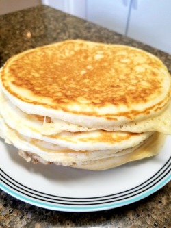 garden-of-everything:thick fluffy pancakesIngredients:2 cups flour1 cup milk2 eggs2 tablespoon butter1.5 tablespoon baking powder1.5 tablespoon sugar1 teaspoon baking soda½ teaspoon saltDirections:0.  Spray/butter pan at medium heat1.  Mix dry