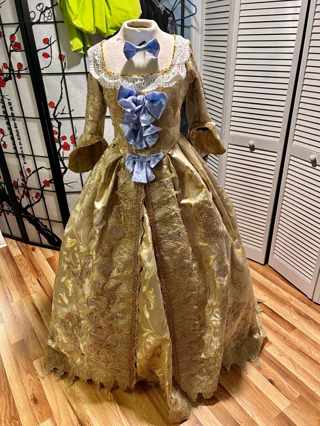 Made Celes Chere's opera gown from Final Fantasy VI for a friend for Dragon*Con! If you see them in it, say hi!