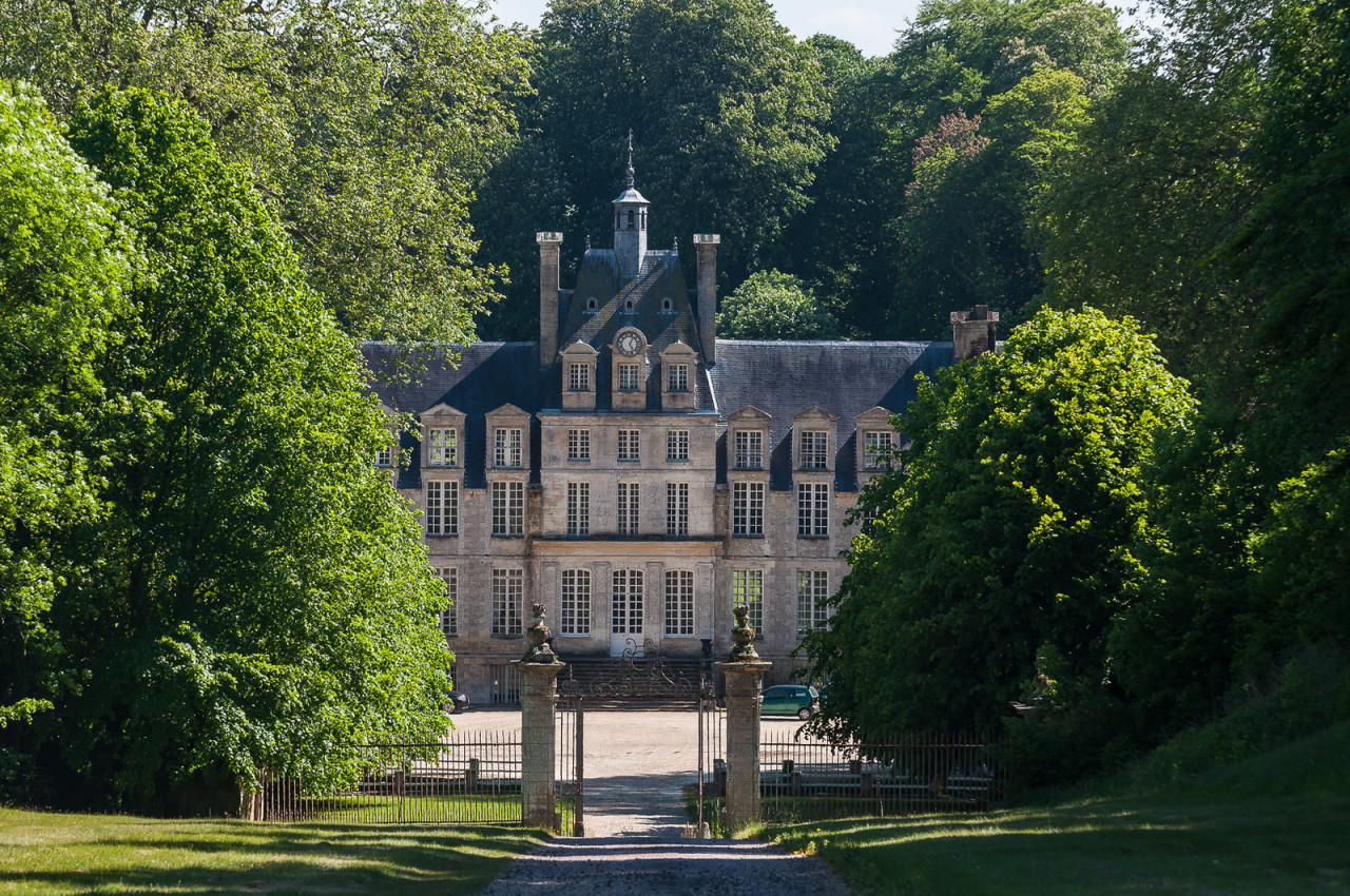 allthingseurope:   	Château de Manneville, France (by JiPiR)