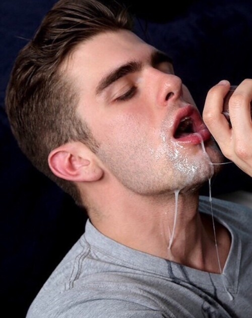 gayboy-11:  For some of the sexiest guys, and naked guys follow here: Gay Boys & Men Submit Here or Ask Me