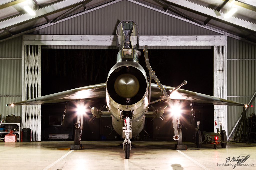 rocketumbl:  English Electric Lightning F.6