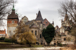 nordicsublime:Vajdahunyad Castle by Jason Wells