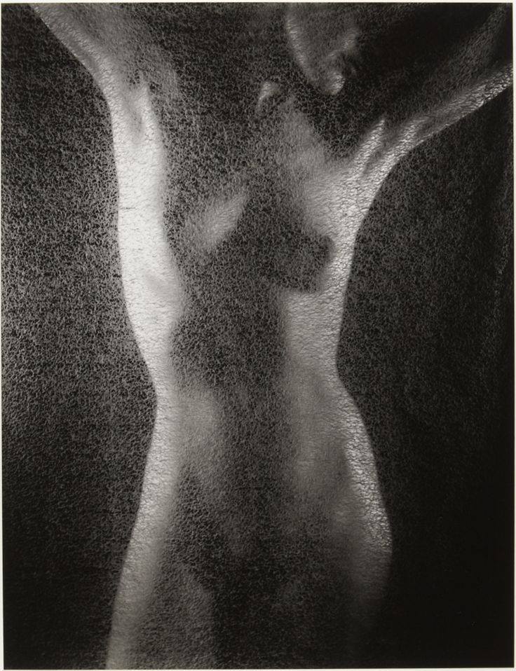 tilikecoelho:Ruth Bernhard