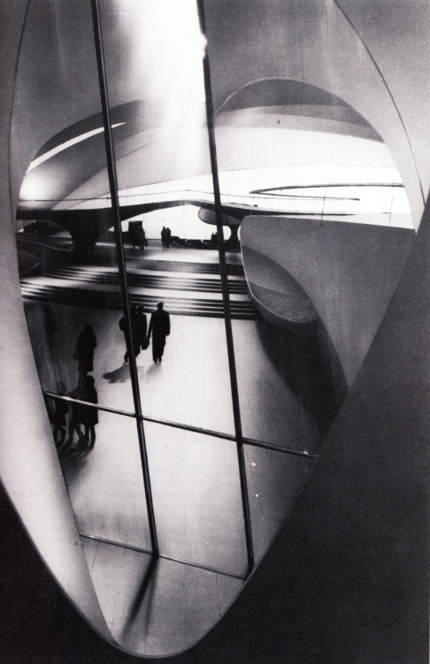 theimportanceofbeingmodernist: Come Fly With Me: TWA Terninal by Eero Saarinen- Saarinen designed th