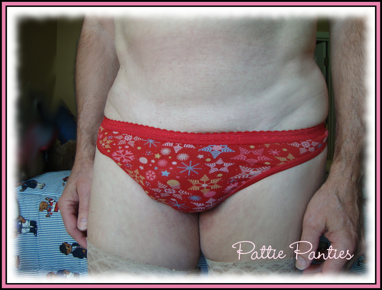 pattiespics:  It’s time for Pilfered Pantie Pic’s!  This is a pic of me wearing