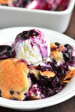 foodffs:Blueberry Crumble Follow for recipes