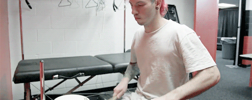 tylerjosephs:joshua + drumming on things ( x )