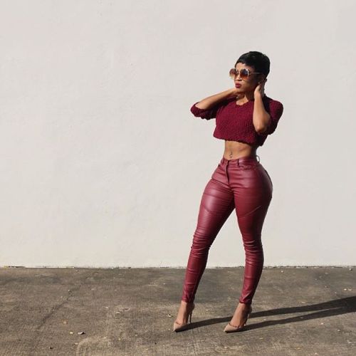 fashionistasrus:  IG: juniiiper   hnnnng! <3 <3 <3