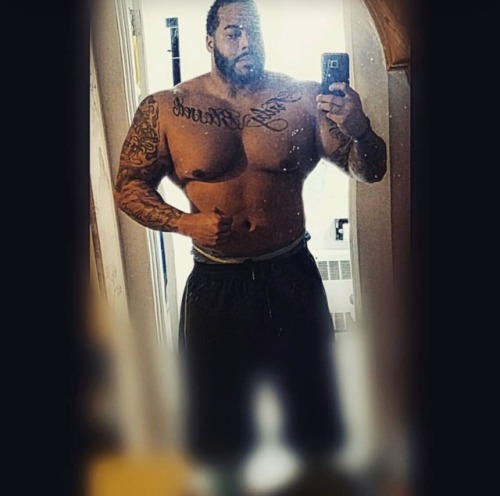 chibruhman1963:tattedsavage88:BIG BEARDED DADDY