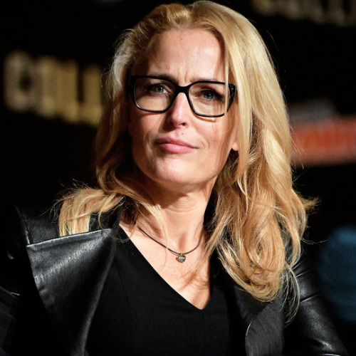 Gillian Anderson at ‘The X-Files’ panel during New York Comic Con (October 8).