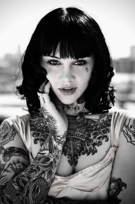 sexytattooedgirls:  www.sexytattooedgirls.co.uk
