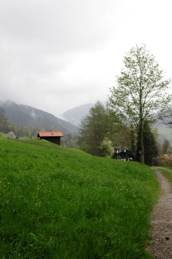 yerlervezamanlar:  From Tegernsee to Neureauth Berggaststätte.