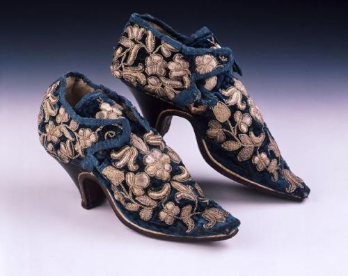 Blue velvet latchet tie shoes. Reputedly worn by Lady Mary Stanhope, 1660