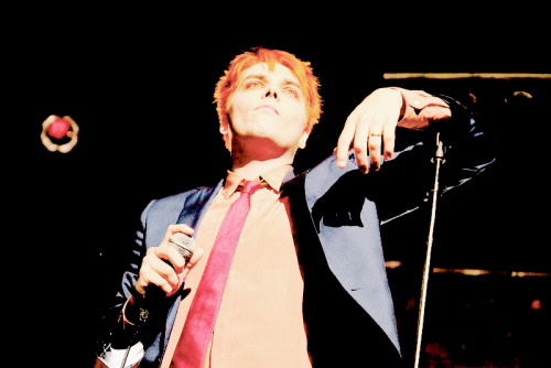 hesitantalien:xx