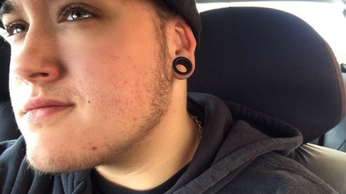 maxamusss:  my beard is finally showing up