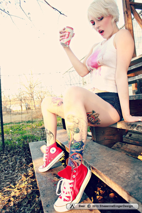 anastassiabear:  Holy beer, Batman! I have a new set up on Zivity - showing you how we celebrate winter time in Texas. Check it out here: http://www.zivity.com/models/Bear/photosets/33 Model is Anastassia Bear, Photographer Sheeanna Singer Designs 