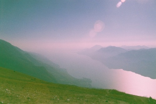 cerceos:  Thomas Luong Bavington - Lago di Garda