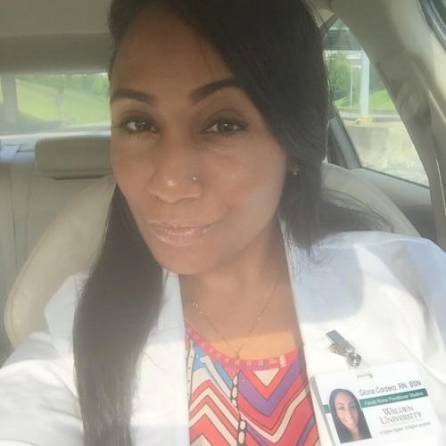 thebootyhunter247:  goldieloc:  smart and beautiful  Yes