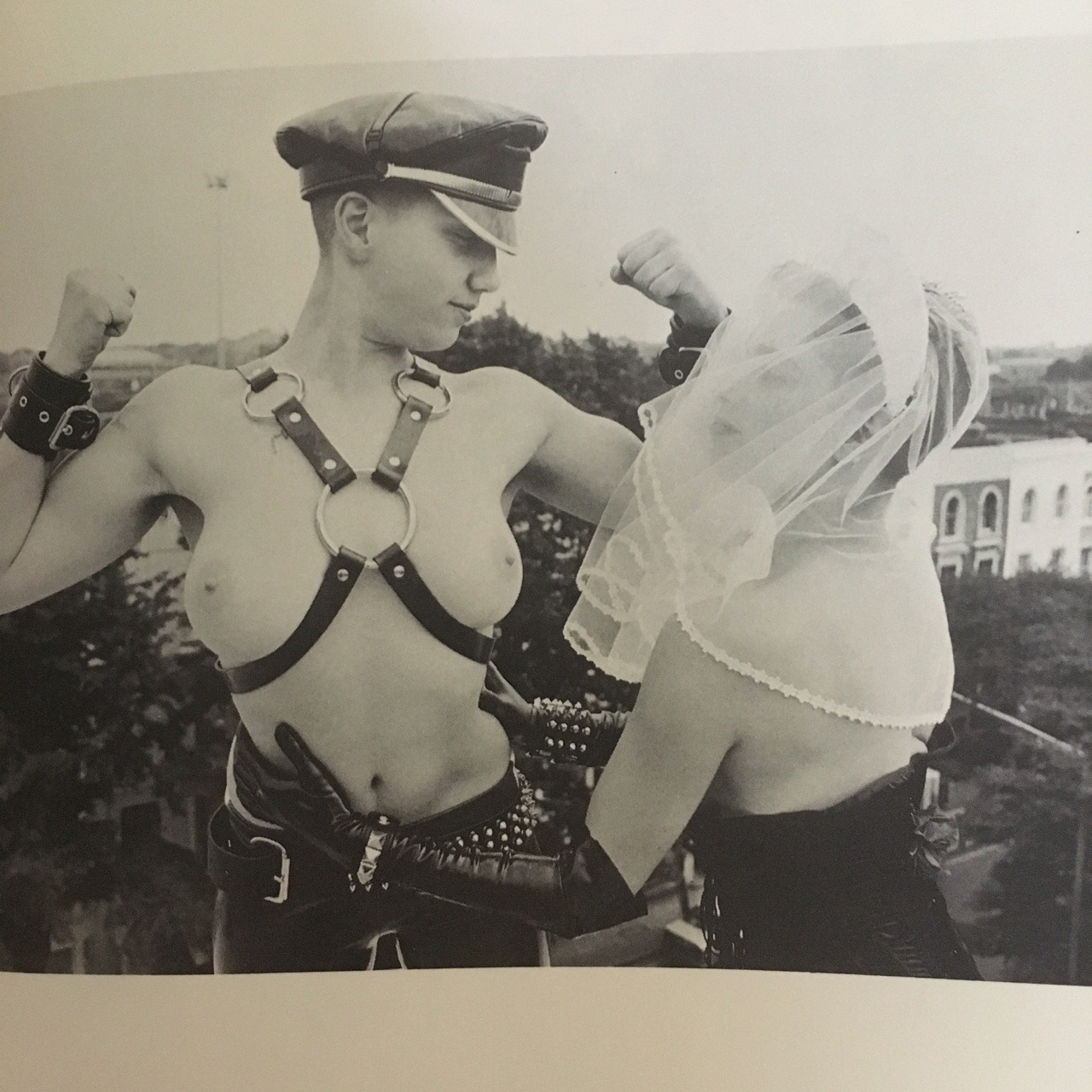 the-sappho-of-lesbos: Source - Stolen Glances: Lesbians Take Photographs  