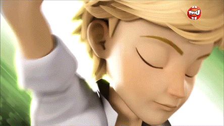 miraculousgifs:Miraculous Parallels: S2E10Transforme moi!