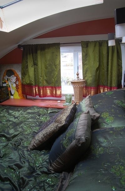 micromanor:  248 sqft tiny house has unique Moroccan and Indian design elements.