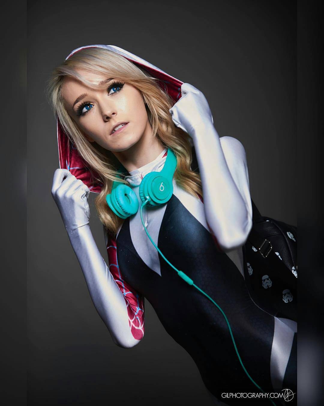 Captain Marvel - SaberCreative - Cosplay  Marvel cosplay girls, Cute  cosplay, Cosplay woman