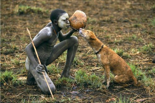 fotojournalismus:The Omo Valley, EthiopiaPhotographs by Hans Silvester  [+]