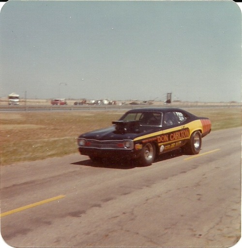 jacdurac:  Vintage photo of Don Carlton’s Dart Sport