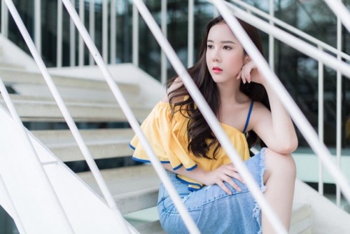 Shemales, TGirls & Ladyboys