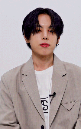 "Hello, I Am Daehyeon. From Now On I Will Try To Captivate You With My Charms."