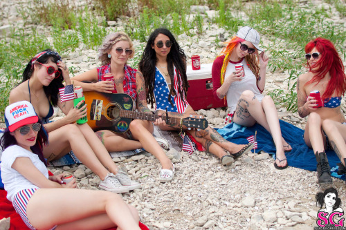 tattoosub:  diegoxix:  Texas SG - American Dream (Apollo, Galaxy, Mewes, Okami, Rockett, Sedona)   Perfekt gepierct 😍 😍 😍 
