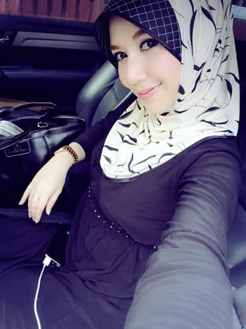 mohdhaffez: mohdkhairulfaizal: artakus2347: Lolita Fox 2 Fit siak Manis