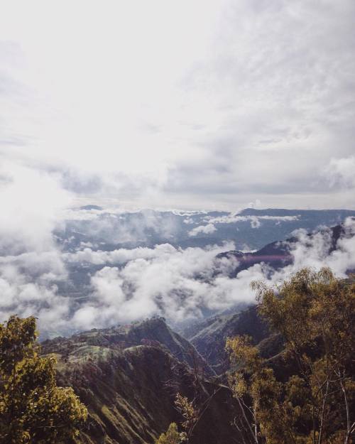 &ldquo;Hey, puny humans.&rdquo; -Mother Nature. Snapped a photo of the clouds drifting slowl