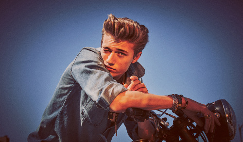 dailyluckybsmith:Lucky Blue Smith photographed by Guy Aroch for Eli Halili