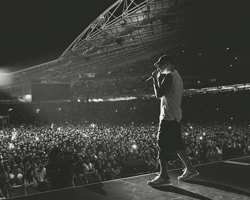 eminem-era:  South Africa, NEXT!! 