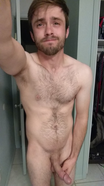 cuddlyuk-gay:    I generally reblog pics of guys with varying degrees of hair, if you want to check out some of the others, go to: http://cuddlyuk-gay.tumblr.com  