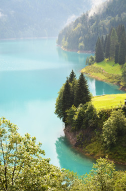 allthingseurope:Lake Sauris, Italy  (by