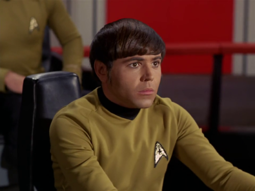 victorian-sexstache:deannaboi:I lose it every fucking timeThe Enterprise crew:I never really clocked