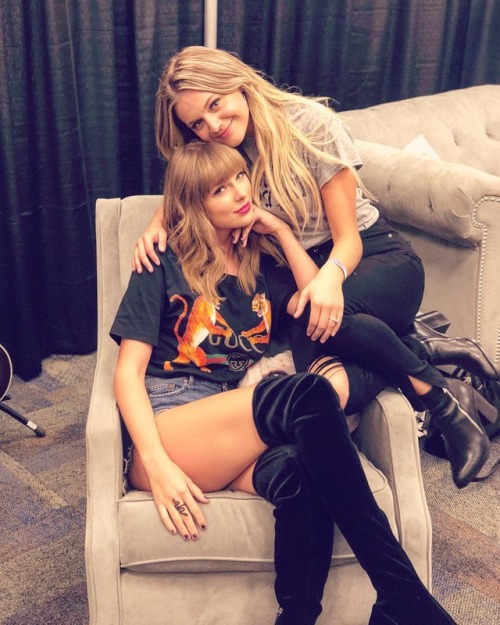 mrfearlessriot: Taylor Swift &amp; Kelsea Ballerini