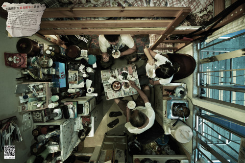 Hong Kong&rsquo;s &ldquo;Cubicle Dwellers&rdquo;: Exposing Life in One of the World&rsquo;s Most Den