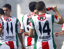 greenteagunpowder:In 1920, Palestinian immigrants to Chile founded the Club Deportivo Palestino soccer team in the capital, Santiago. Today, among Chile’s 300,000 Palestinians—one of the largest Palestinian communities outside the Middle East—the