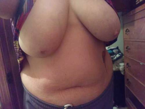 sars-and-swine:  Big girls don’t lie 😍😘