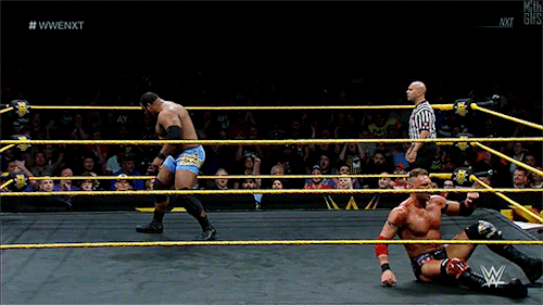 mith-gifs-wrestling - I love the timing and framing on this...
