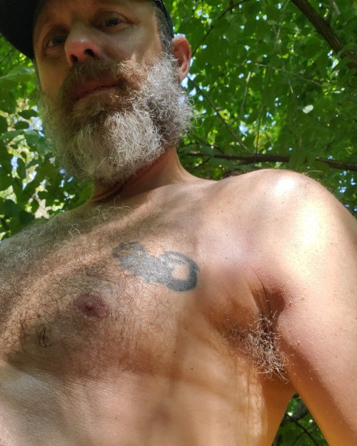https://64.media.tumblr.com/be0c16890decaa18398acdbb938ec355/638025b2945d6f05-0d/s500x750/949d439bcb9c0cea8471871a108f85c7efc723b0.jpg