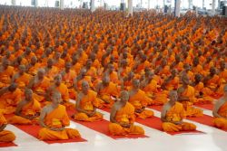 triioxide:Mass Ordination Ceremony 100000 novice monks in Buddhist lent session  