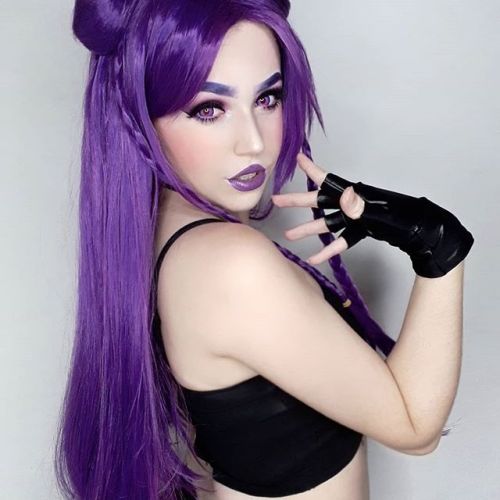  . . . . Wig @uniqso . . https://pt.uniqso.com/products/cosplay-wig-lol-kda-kaisa-cs-119k?variant=12