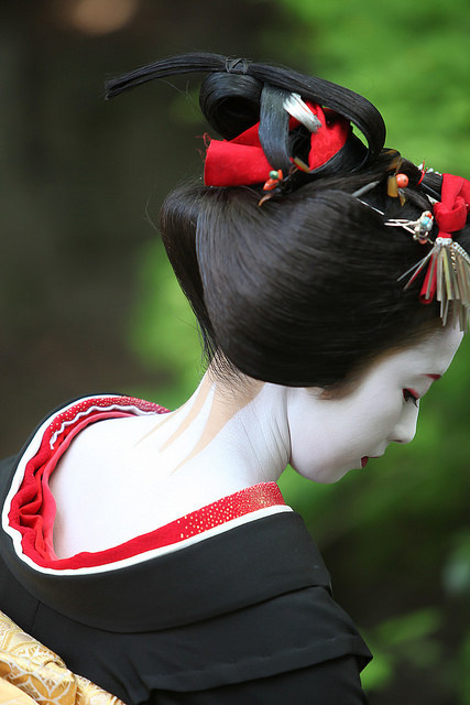 geisha-kai: Famous maiko Kimika of Miyagawacho wearing the sakkou hairstyle by Watanabe san on Flick