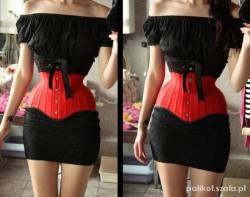 Oh my! that's a lovely corset!